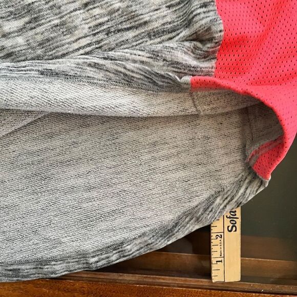 Victorias Secret Pink Medium Sweatshirt Warm Gray - Picture 8 of 12